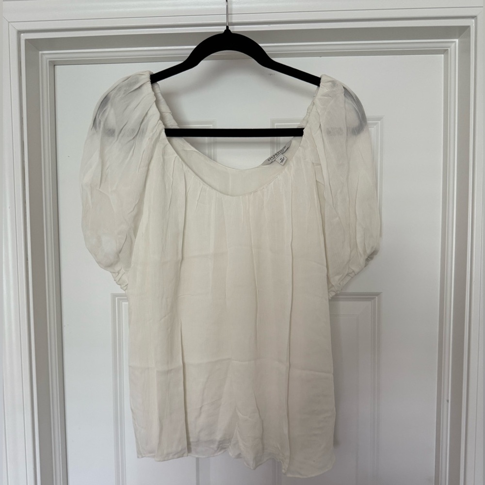 🤍👚Liverpool White Smocked Short Sleeve Blouse Size M